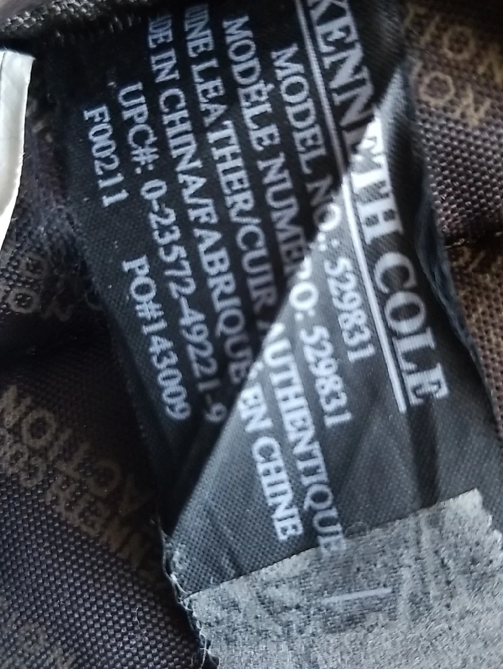 Kenneth Cole Reaction mens laptop bag. EUC